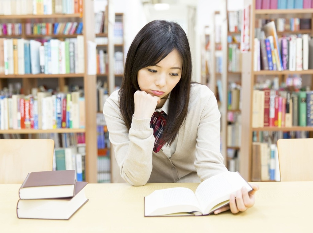 辻村深月のおすすめ人気小説37選！目が離せないストーリー展開が魅力