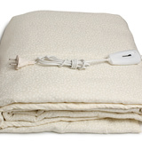 アイリスオーヤマの電気毛布のおすすめ4選｜USB式や洗濯機で洗えるタイプも！
