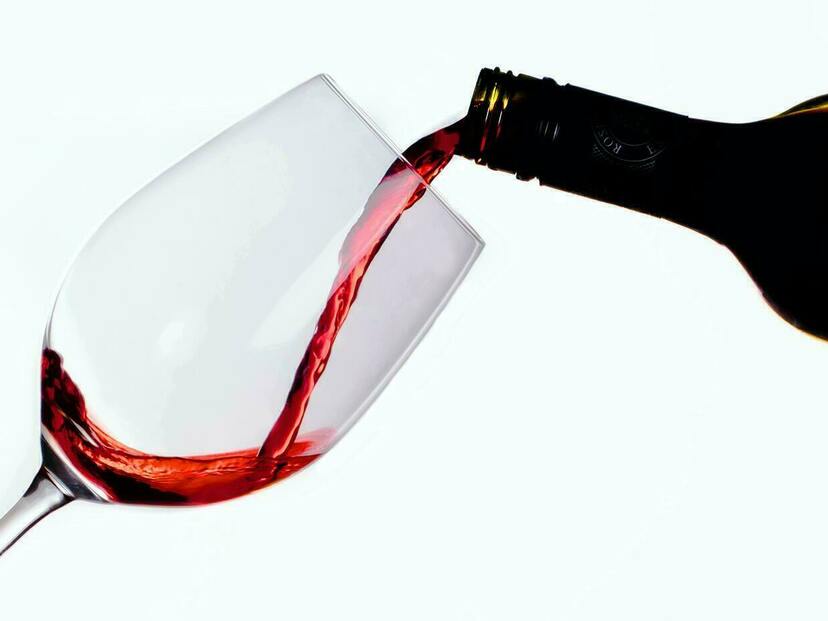赤のノンアルコールワインのおすすめ7選｜スパークリング、人気の国内シャトーも！