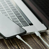 USB Type-C対応Lightningケーブルおすすめ5選【iPhone・MacBookに】急速充電も