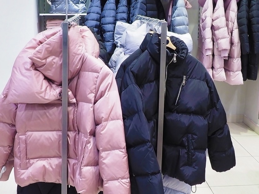  エコダウンほか、1万円以下で買えるお値打ちアウター
