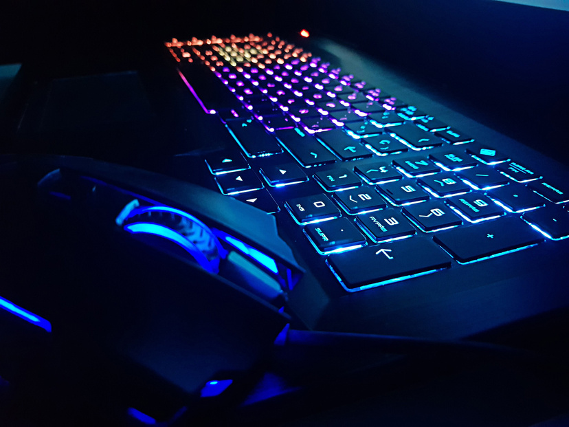 Razer（レイザー）のゲーミングキーボード人気おすすめ8選！片手用・静音タイプも