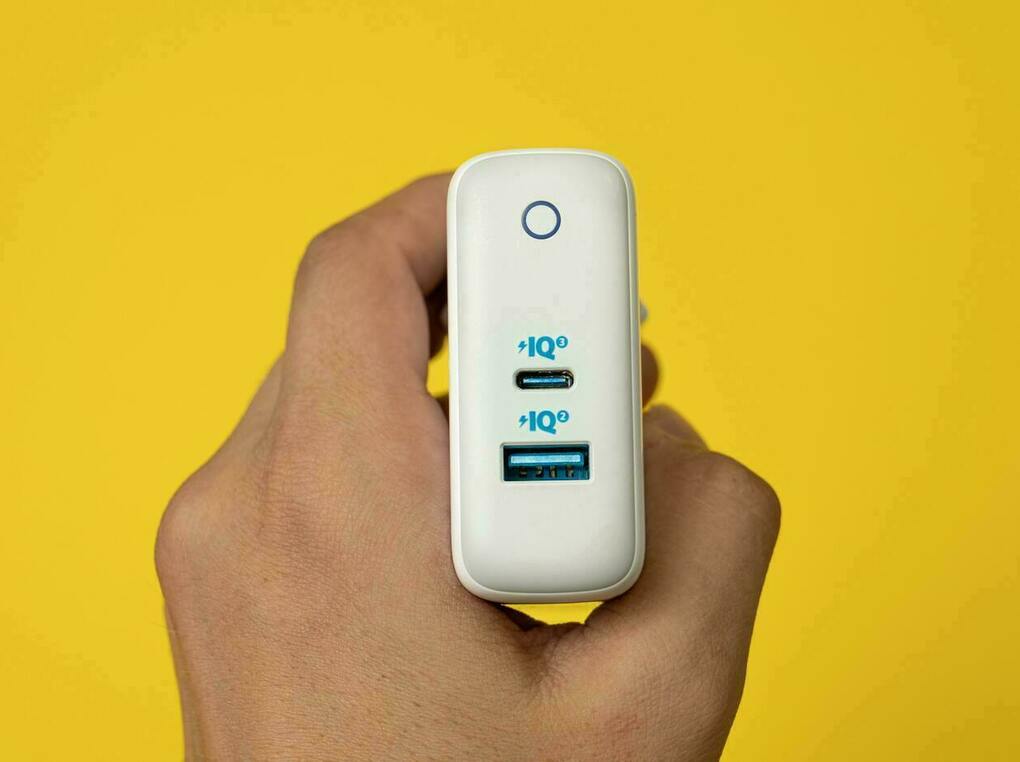 急速充電対応のUSB充電器おすすめ12選！人気のアンカー・エレコムなど