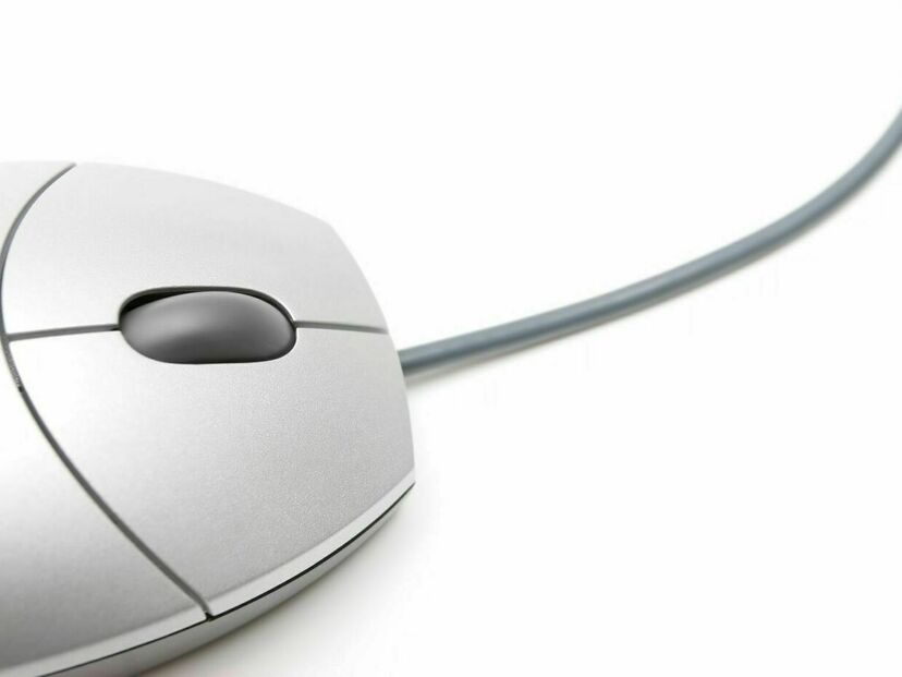 白いゲーミングマウスの人気おすすめ10選！有線・無線、軽量モデルも