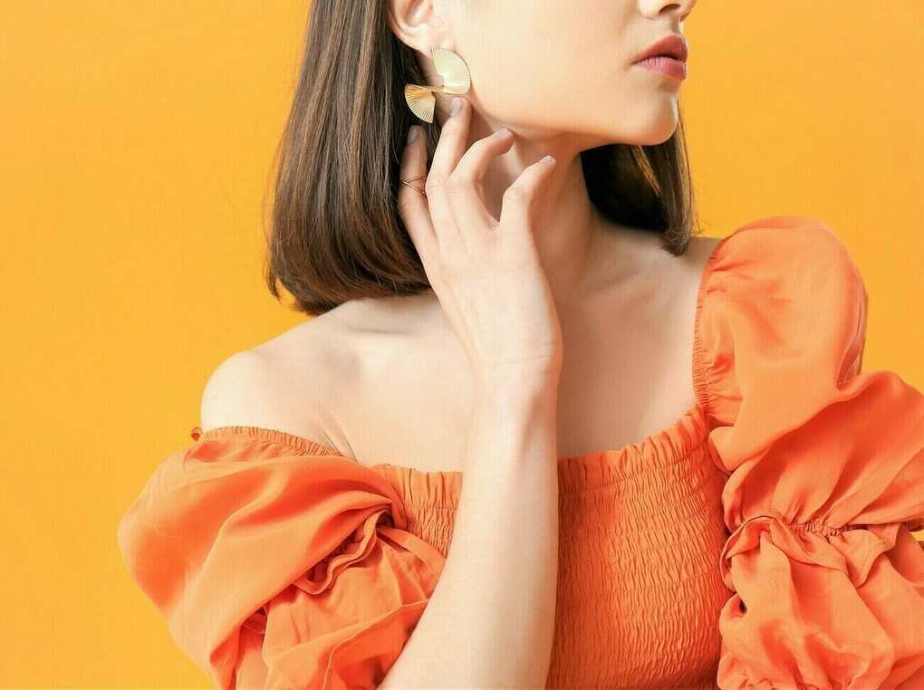 1枚は欲しい！大人の「着映えトップス」特集！春夏コーデを華やかに