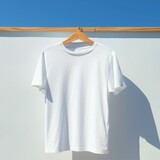 【メンズ】高級な白Tシャツおすすめ10選｜厚手で透けない！ おしゃれなブランドをご紹介