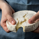 カマンベールチーズおすすめ11選｜人気のメーカーやおいしい食べ方も紹介！