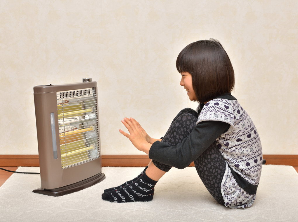 コロナの電気ストーブ人気おすすめ7選！カーボンヒーターから壁掛け式まで