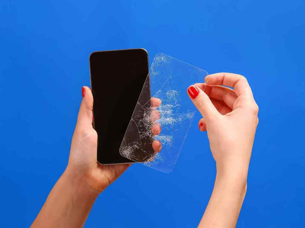 iPhone 15 Plus保護フィルム人気おすすめ15選！14との互換性はある？【2024年】