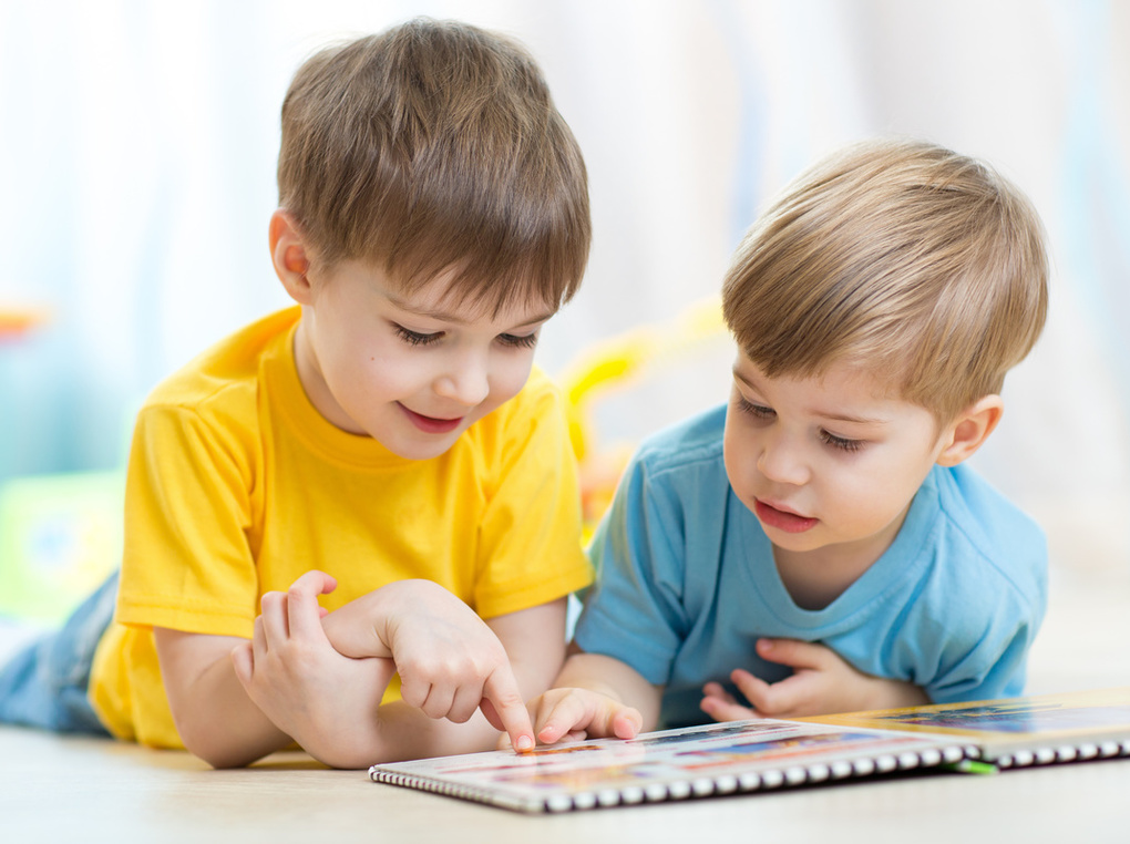 【おもしろくて人気】4歳児におすすめの絵本51選！読み聞かせ向きや知育向き絵本も