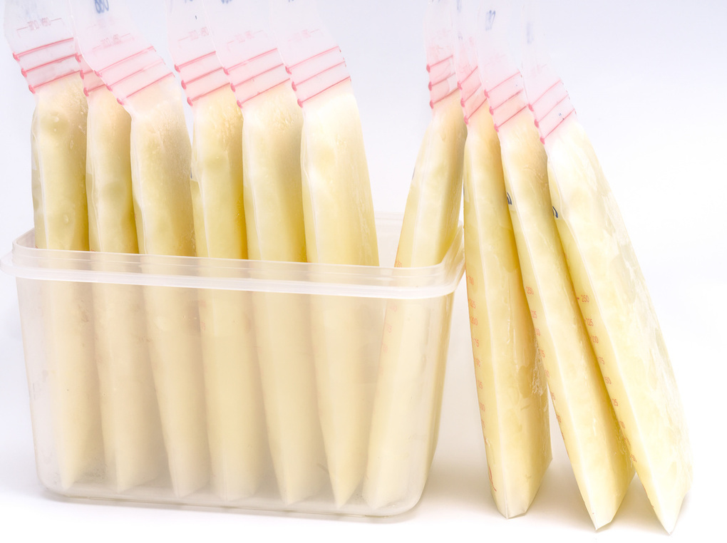 助産師がおすすめする母乳パック6選【少量～大容量】密閉・冷凍保存しやすい商品を厳選！