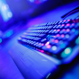 青軸のゲーミングキーボードおすすめ7選！人気の静音・バックライト搭載モデルも