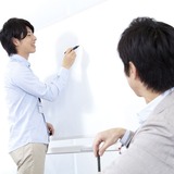脚付きタイプのホワイトボード人気おすすめ4選！オフィスや会議室に【移動しやすい】