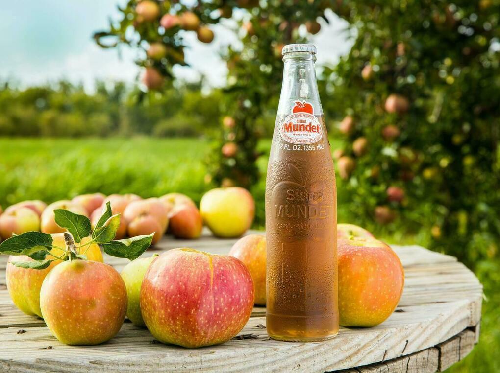 瓶のりんごジュースおすすめ6選！人気の飲みきりタイプから定番の1000ml、珍しい一升瓶まで