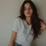 やっぱり頼れる！夏の「白Tシャツ特集」シンプルでもサマになるコーデ術も