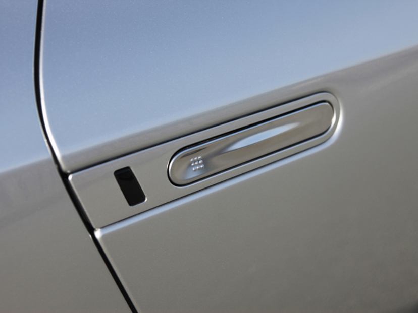 外装 ドア ドライブ  傷防止 保護 ガード  アウトドア ブラック 黒   期間限定60％OFF モール ドアエッジモール  テープ カー用品 車