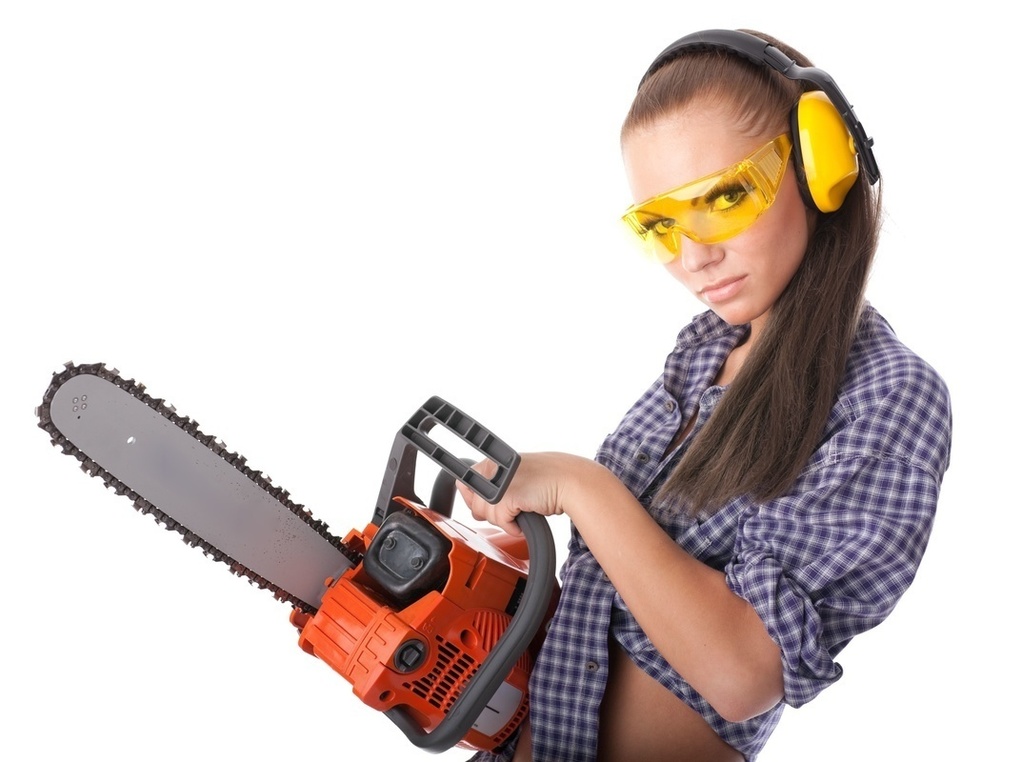 チェーンソー人気おすすめ11選【DIY・庭木・林業に】エンジン・充電・電動式も