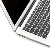 【故障を防ぐ】MacBookキーボードカバーおすすめ5選｜大切なパソコンを清潔に使うために！