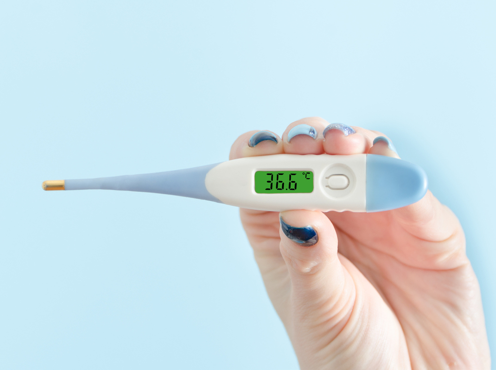 【2022年】体温計のおすすめ16選｜耳式や非接触式など赤ちゃんも使える！正確な測り方も！