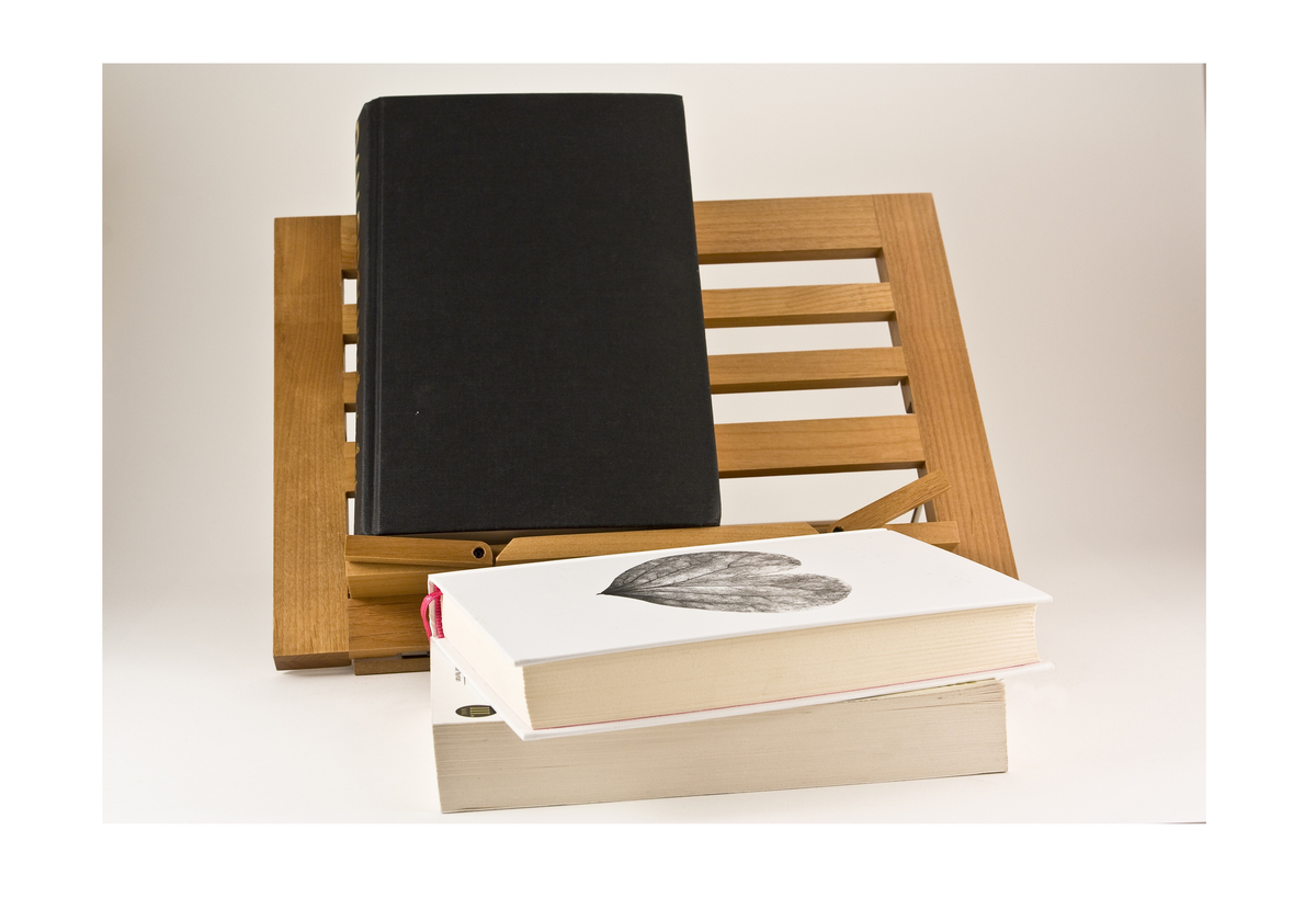 書見台のおすすめ9選｜分厚い本やタブレット置きに！ 寝ながら使えるアーム型も！ | マイナビおすすめナビ