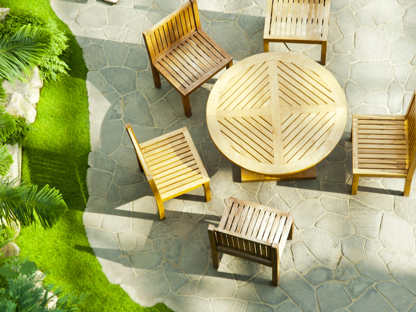 ガーデンテーブルのおすすめ12選｜おしゃれなコンパクトサイズや椅子セットなどを紹介 | マイナビおすすめナビ