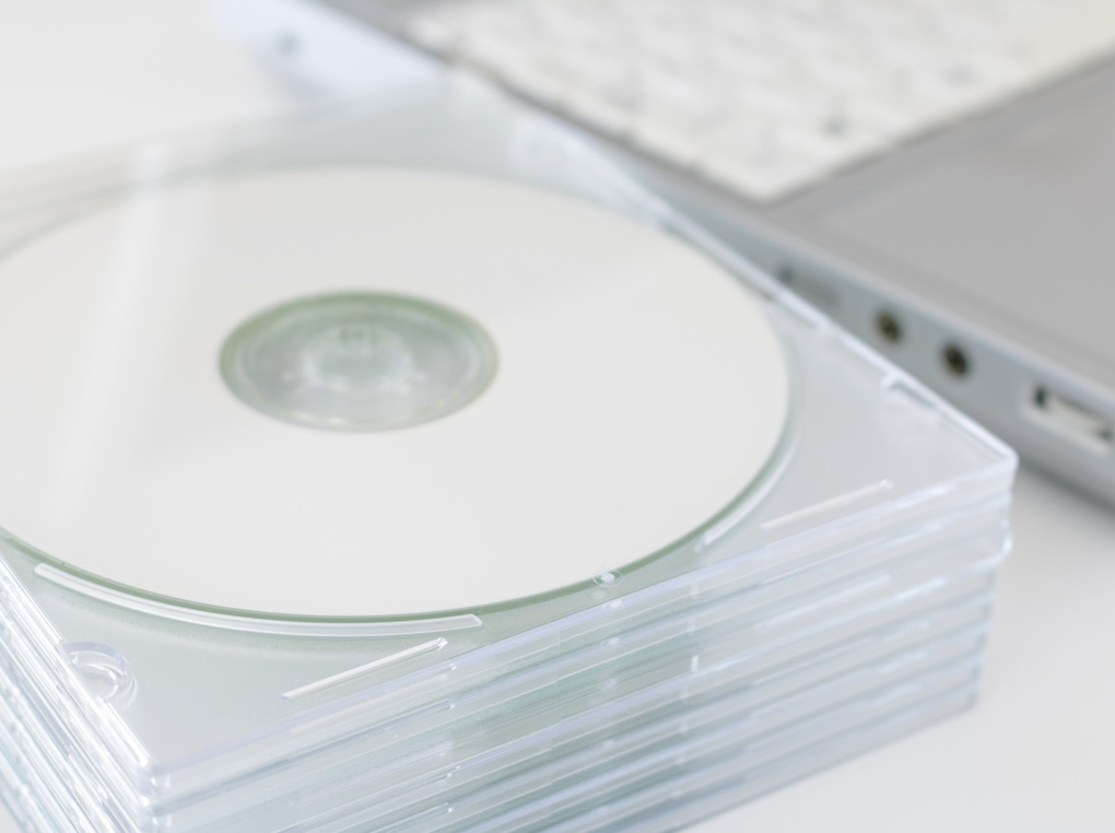 メディアケース人気おすすめ12選！ブルーレイ・DVD・CDをおしゃれに収納