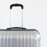 アルミ製スーツケースおすすめ5選｜機内に持ち運びできる！リモワ・ゼロハリバートン