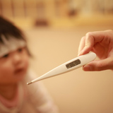 赤ちゃん用体温計のおすすめ11選！非接触式やおでこ・耳・脇の下で測るものなど