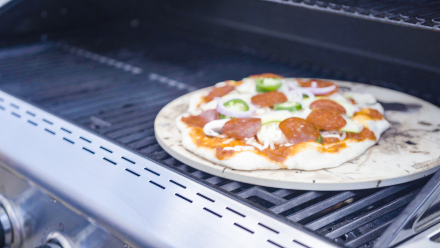 冷凍ピザのおすすめ12選と選び方｜コンビニやスーパーでも購入できる！解凍方法もご紹介 | マイナビおすすめナビ