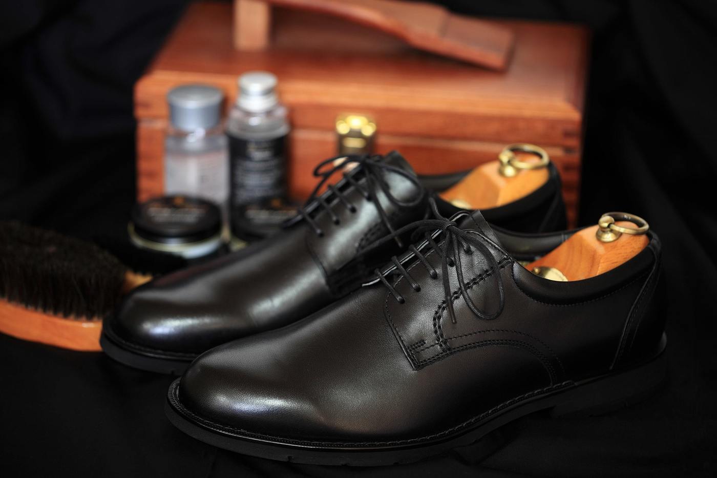 革靴のお手入れに大切なシューキーパーおすすめ16選｜選び方や使い方も解説 | マイナビおすすめナビ