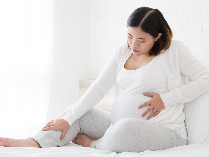 妊婦さんに人気おすすめの着圧ソックス7選！足がむくみやすい妊娠中を過ごしやすく