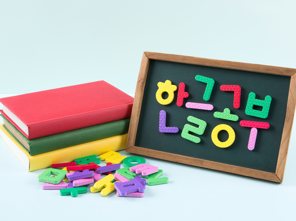 韓国語テキスト・参考書の人気おすすめ13選【超初心者も！】勉強法も紹介