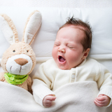 【助産師監修】ドーナツ枕人気おすすめ10選｜新生児から使える《赤ちゃんの絶壁対策に》