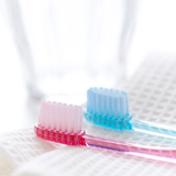 手磨き用歯ブラシおすすめ32選｜正しい持ち方や磨き方、交換時期についても解説