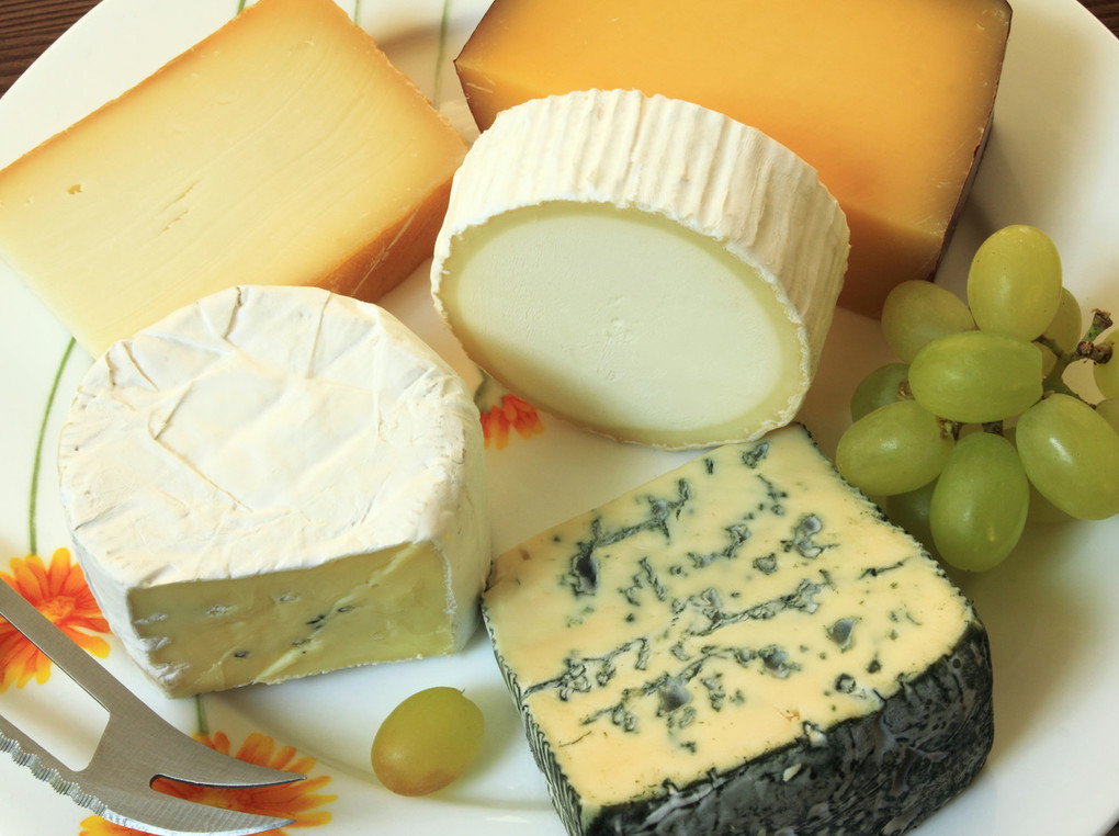 ギフトにおすすめのお取り寄せチーズ9選｜国産チーズの詰め合わせなど紹介！