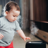 赤ちゃんに安全な暖房器具のおすすめ9選｜ハイハイ時期や夜中にいい静音モデルなど