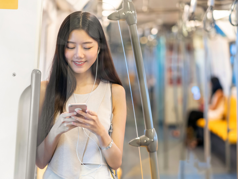 【2025年】スマホイヤホン人気おすすめ25選！AndroidやiPhoneに！有線・ワイヤレス別