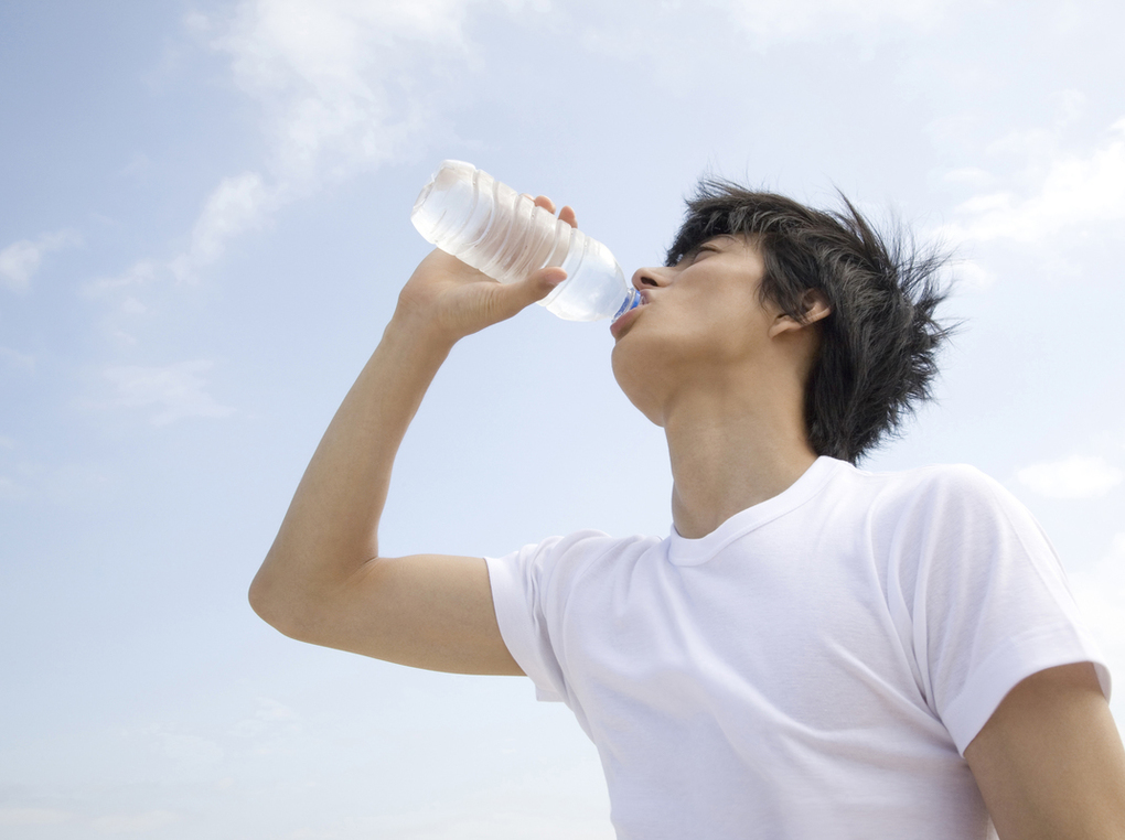 レモン炭酸水の人気おすすめ14選！口当たりスッキリ【お酒の割り材にピッタリ】