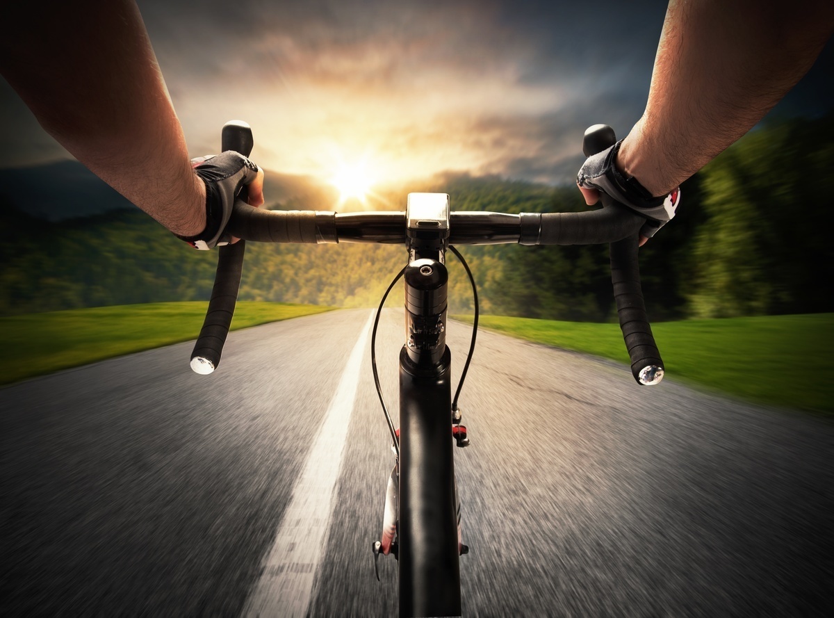ロードバイク用サングラスおすすめ18選｜眩しさを抑えるアイテムや度付き対応も  マイナビおすすめナビ
