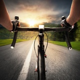 ロードバイク用ライトおすすめ11選｜小型で軽量・明るい・長時間使える！
