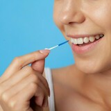 歯間ブラシのおすすめ23選｜フロスとの違いや、使い方＆頻度も解説！