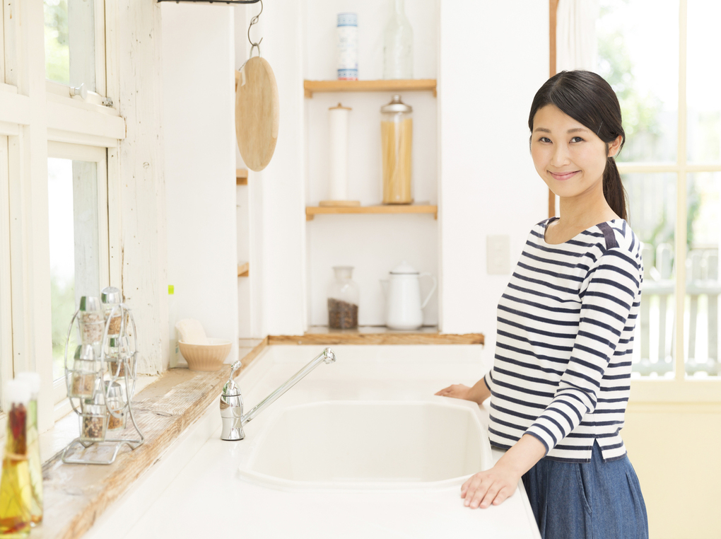 季節の変わり目には「シーズンレス」な服が大活躍！長く着れてコスパもいいトップス特集