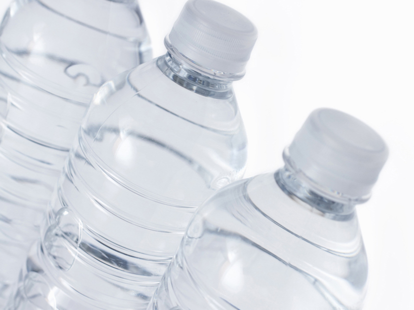 【500ml】水（ミネラルウォーター）の人気おすすめ10選！産地・硬度・成分の違いも解説