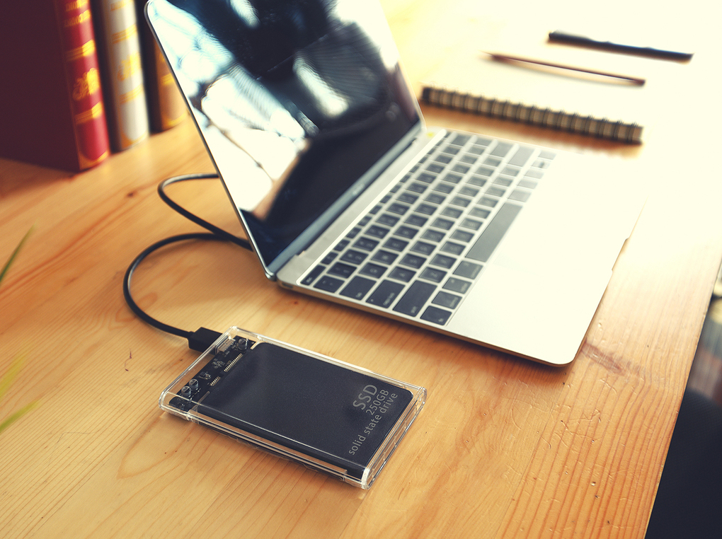 500GBのSSD人気おすすめ8選！高速をリーズナブルに！モバイル軽量コンパクトタイプも