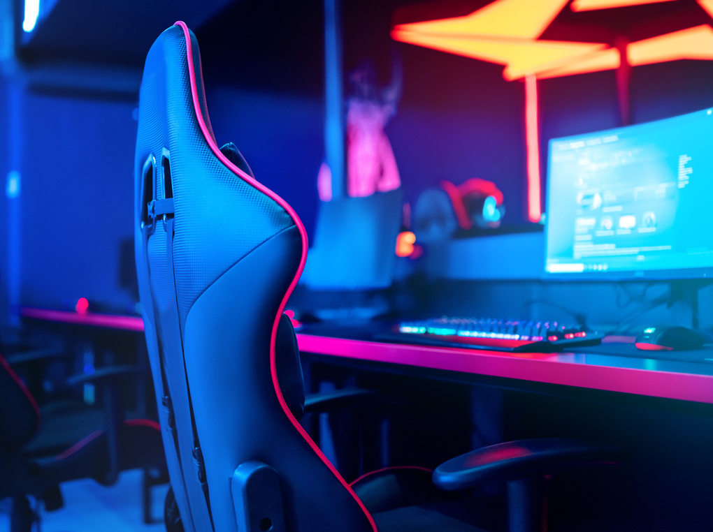 AKRacingのゲーミングチェアおすすめ11選！違いや特徴を解説【人気のpro-x v2も】