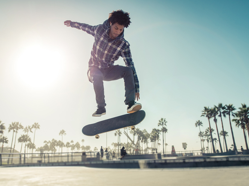 「NIKE SB」でストリートスタイルをアップデート！
