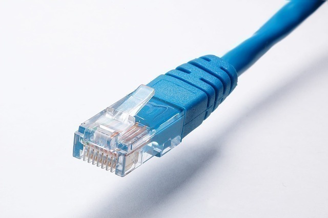 15mのLANケーブルおすすめ8選｜cat6からcat7まで、スリム・フラット