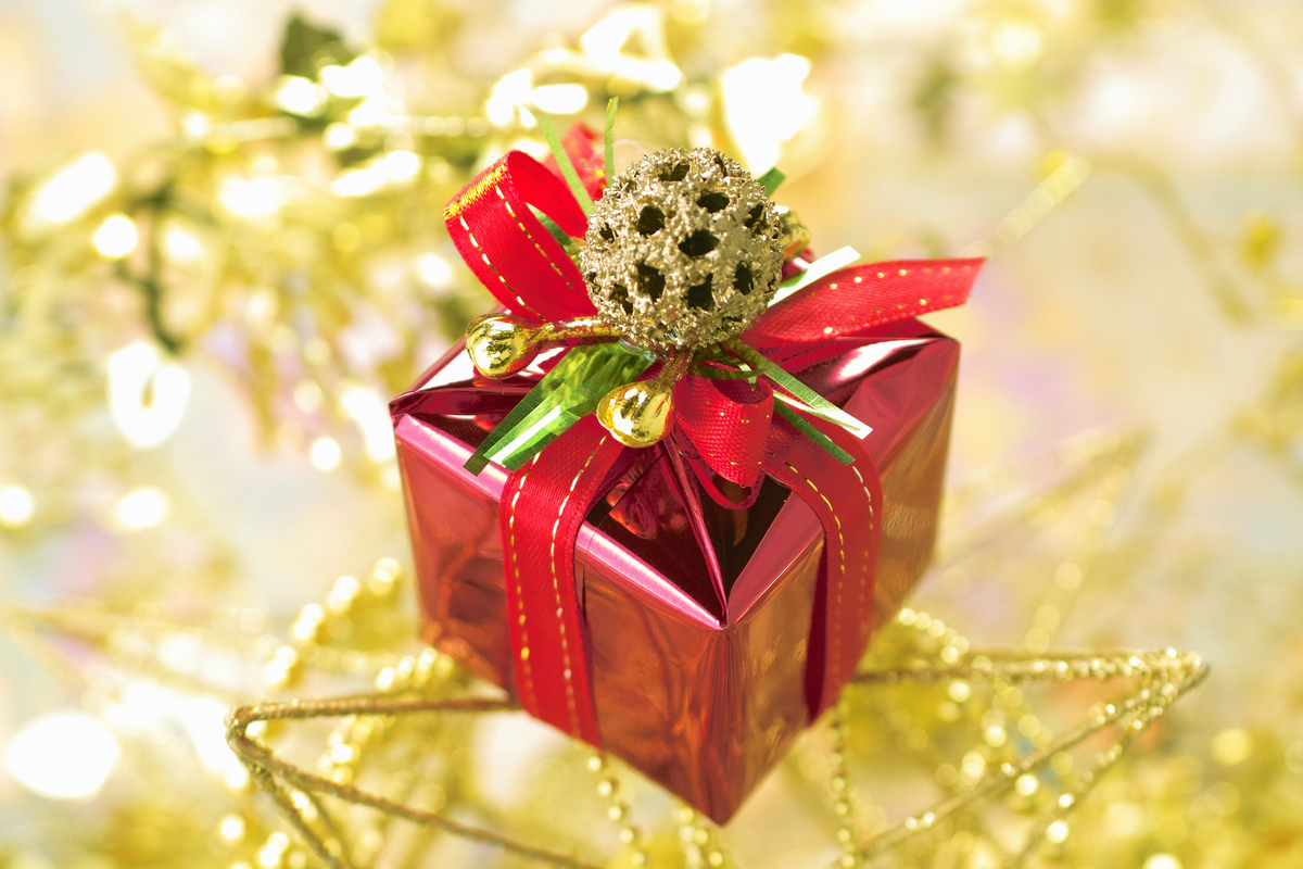 クリスマスのプレゼント交換におすすめのアイテムを予算別に紹介！ | マイナビおすすめナビ