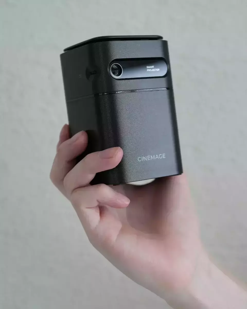 CINEMAGE mini（シネマージュミニ） モバイルプロジェクター 小型