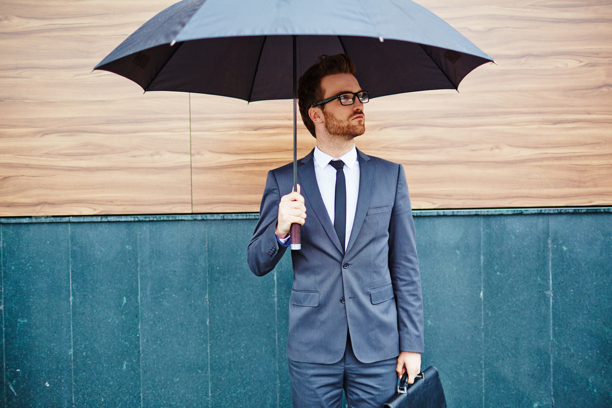 メンズ雨傘おすすめ10選 気分が晴れる紳士のアイテム 日傘兼用タイプも マイナビおすすめナビ